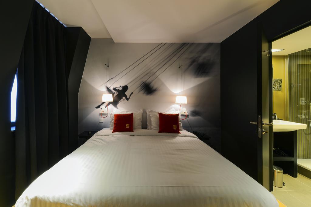 Deluxe Tweepersoonskamer met Uitzicht op het Zwembad