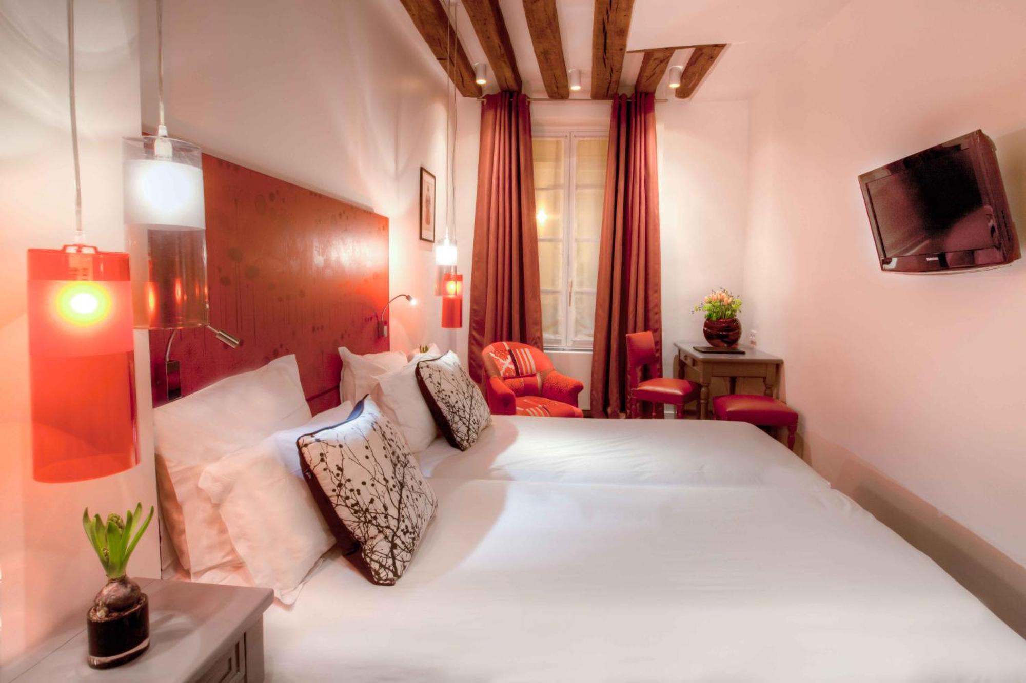 Deluxe Tweepersoonskamer met 2 Aparte Bedden
