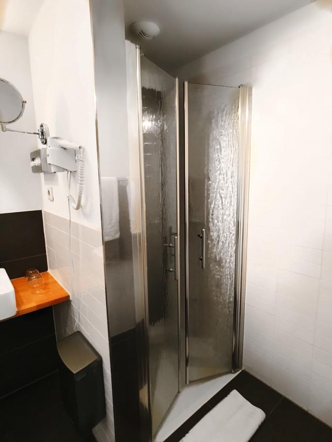 Comfort Room,885807574:JPEG