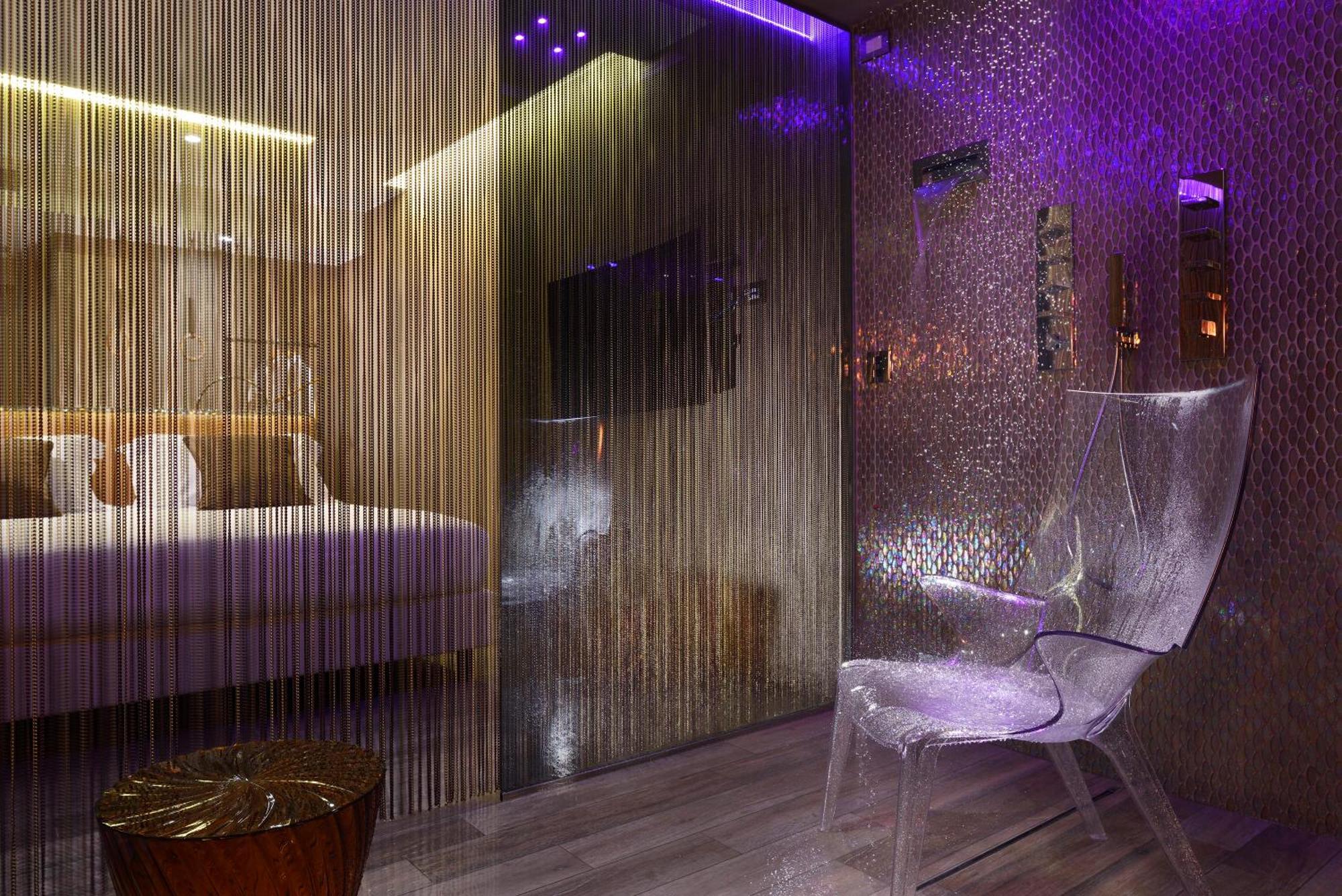 Junior Suite with Hydromassage Shower,1598398901:JPEG