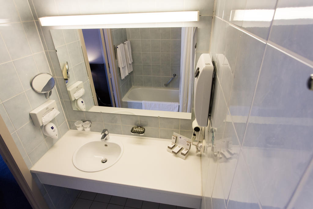 Tweepersoonskamer met 2 Aparte Bedden