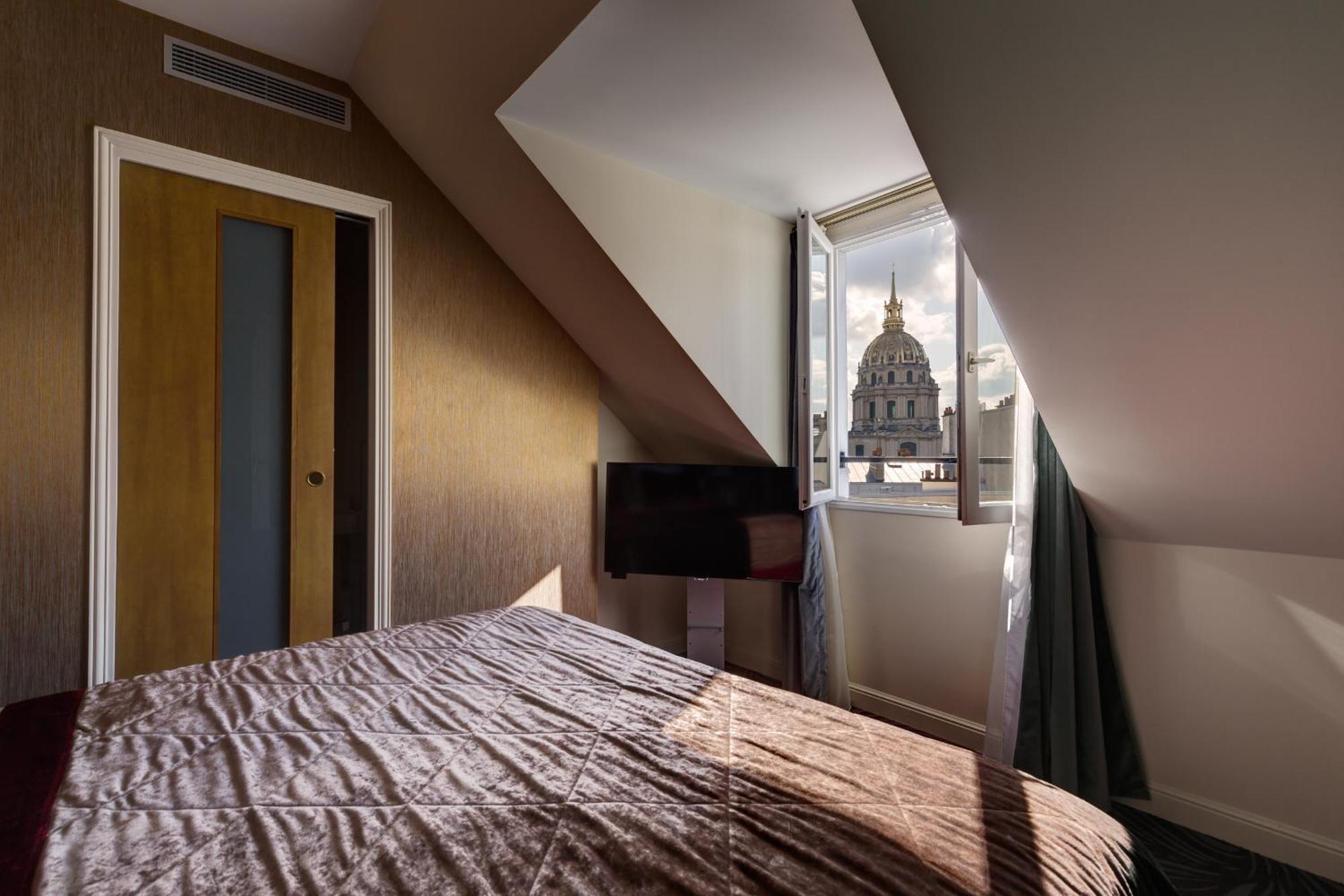 Romantisch Uitzicht op de Dôme des Invalides