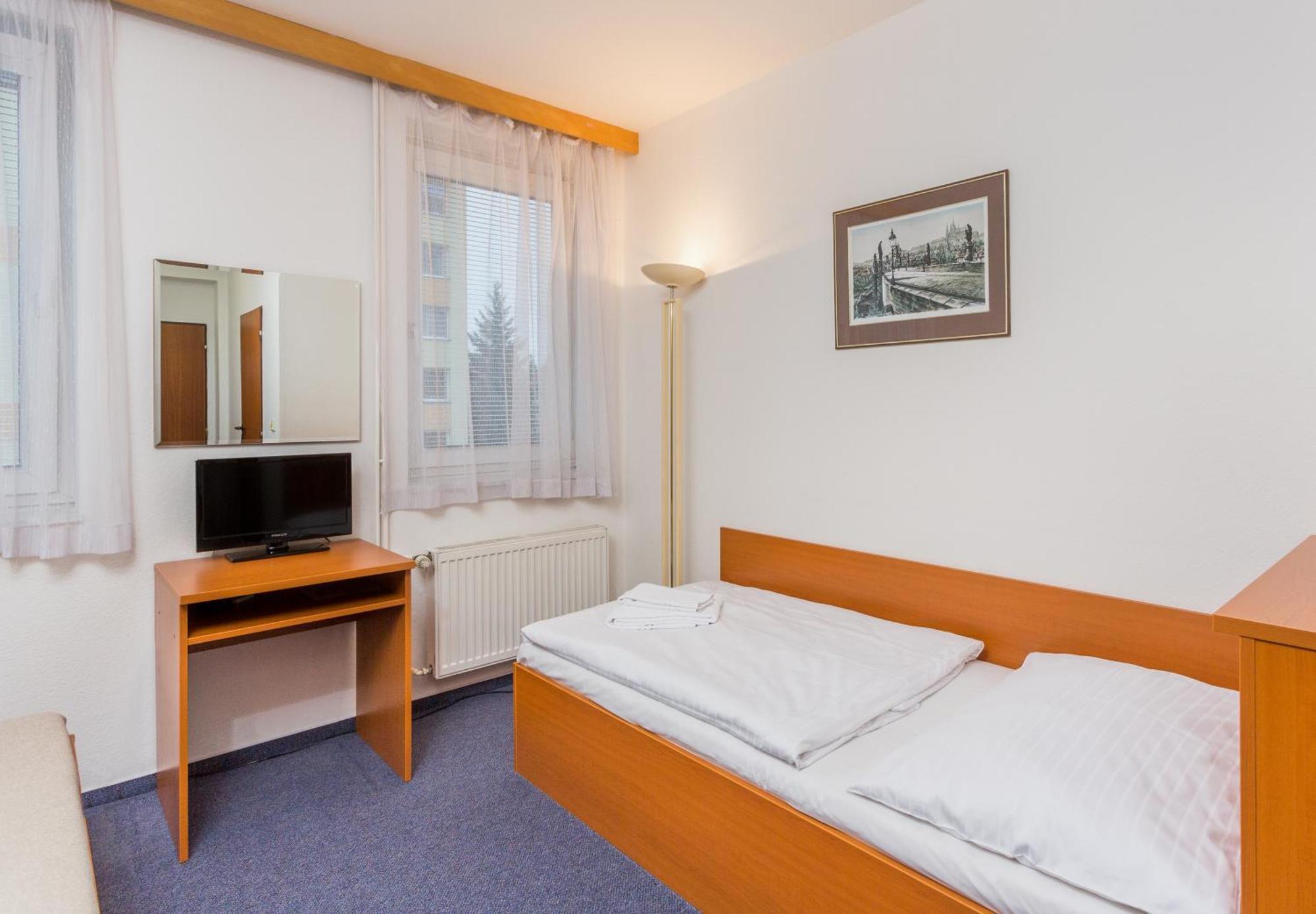 Standard Single Room,1274952871:JPEG