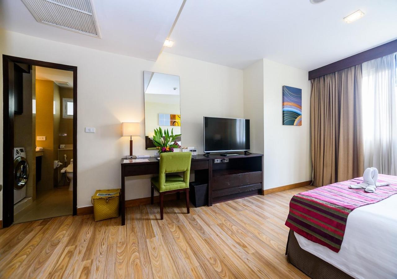 Two-Bedroom Suite