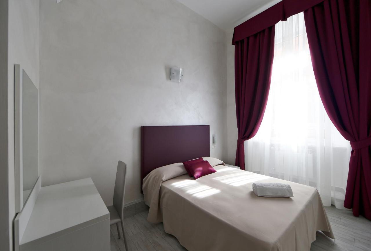 Eenpersoonskamer met Eigen Badkamer