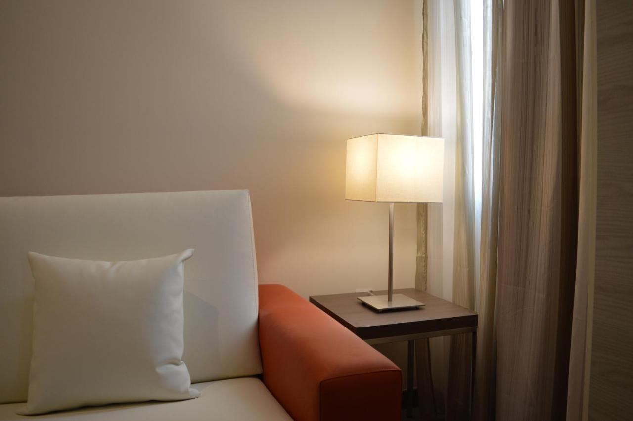 Queen Room Spa Bath