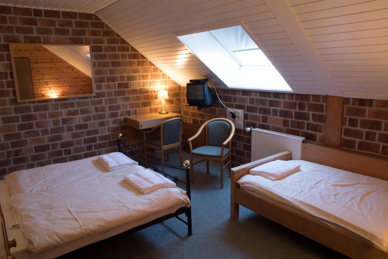 Standard Triple Room,727947370:JPEG