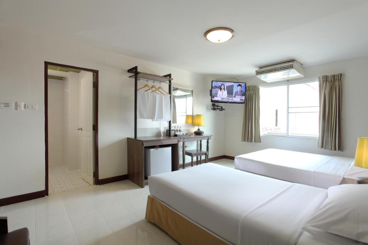 Deluxe Triple Room