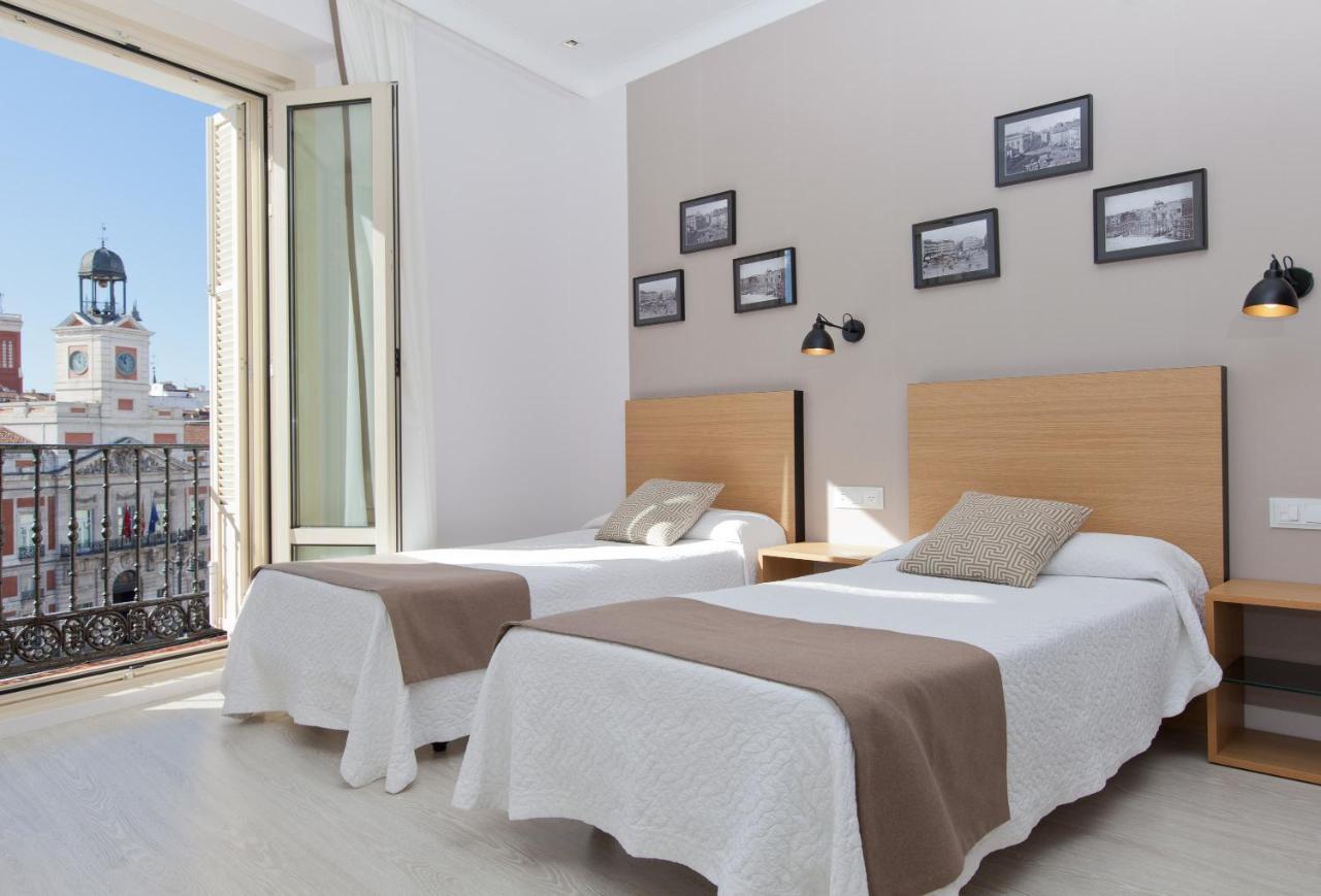 Quadruple Room Puerta del Sol View