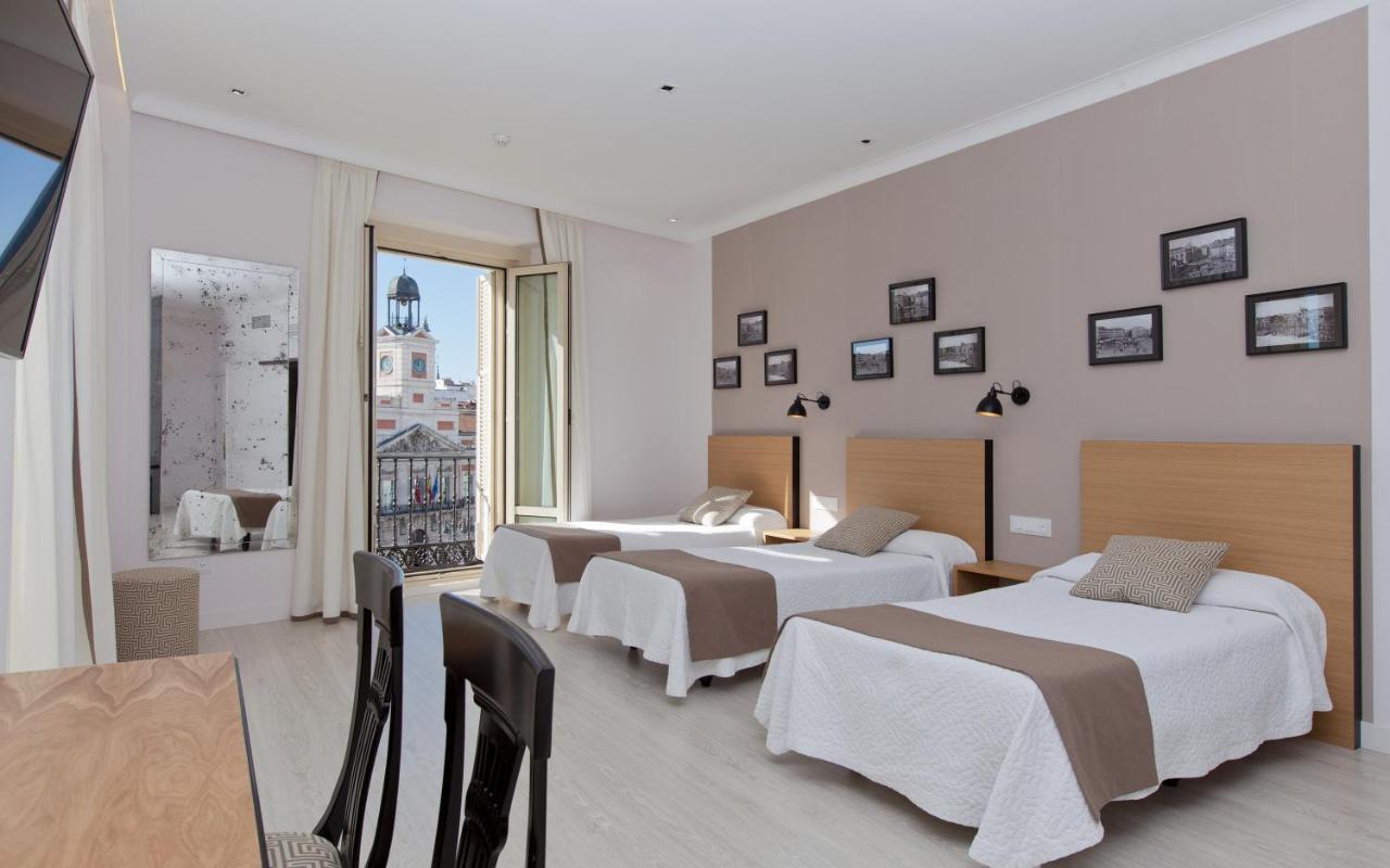 Quadruple Room Puerta del Sol View