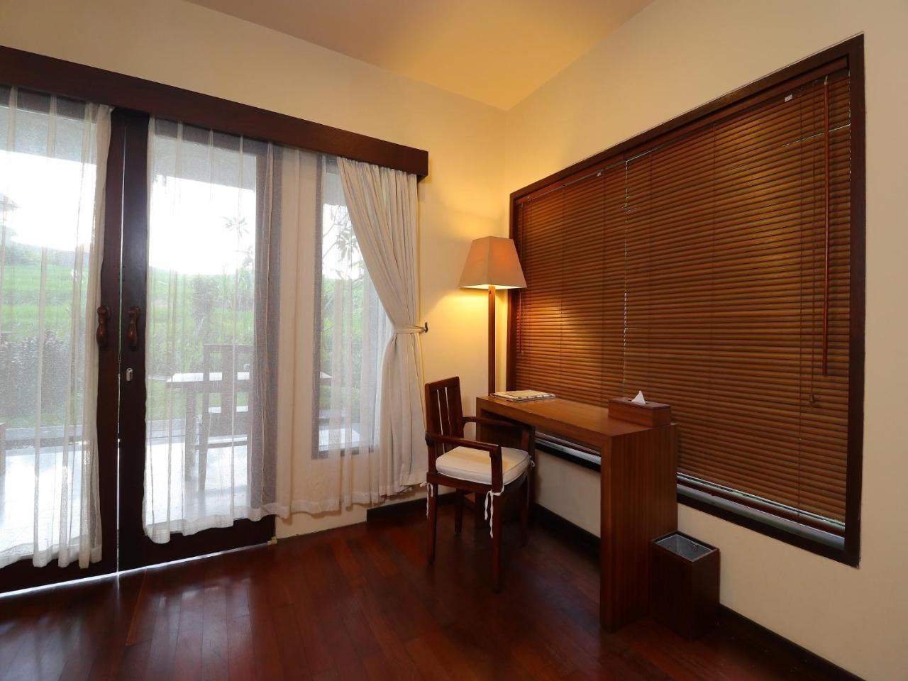 Retreat Deluxe Double Room Pool View