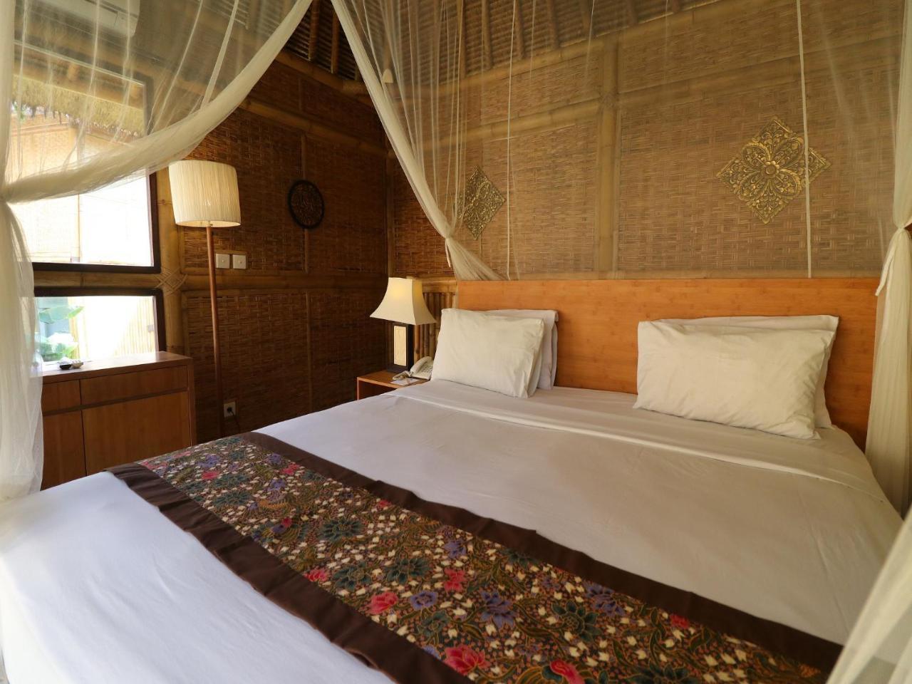 One-Bedroom Bamboo House Garden View