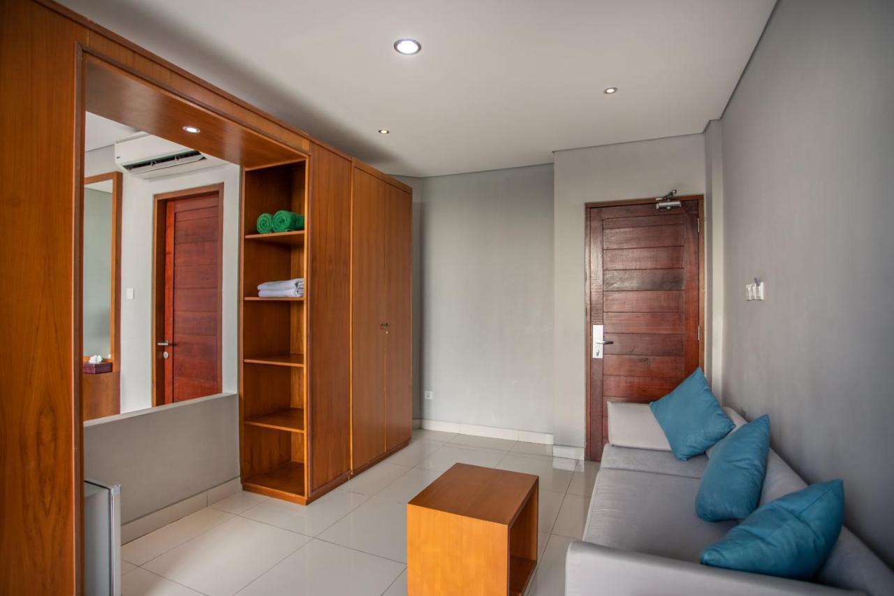 Studio Extra Bed