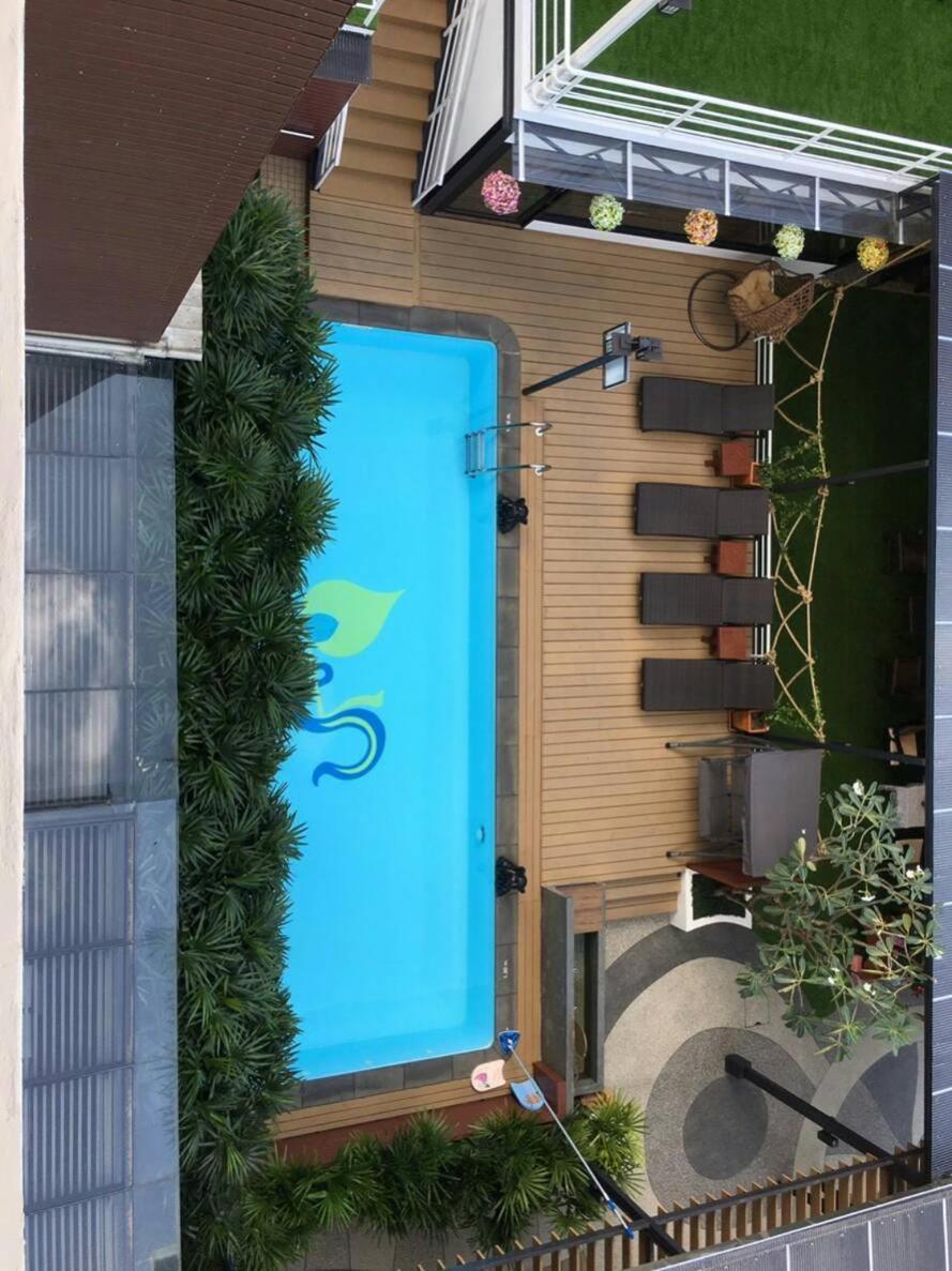Junior Suite Pool View
