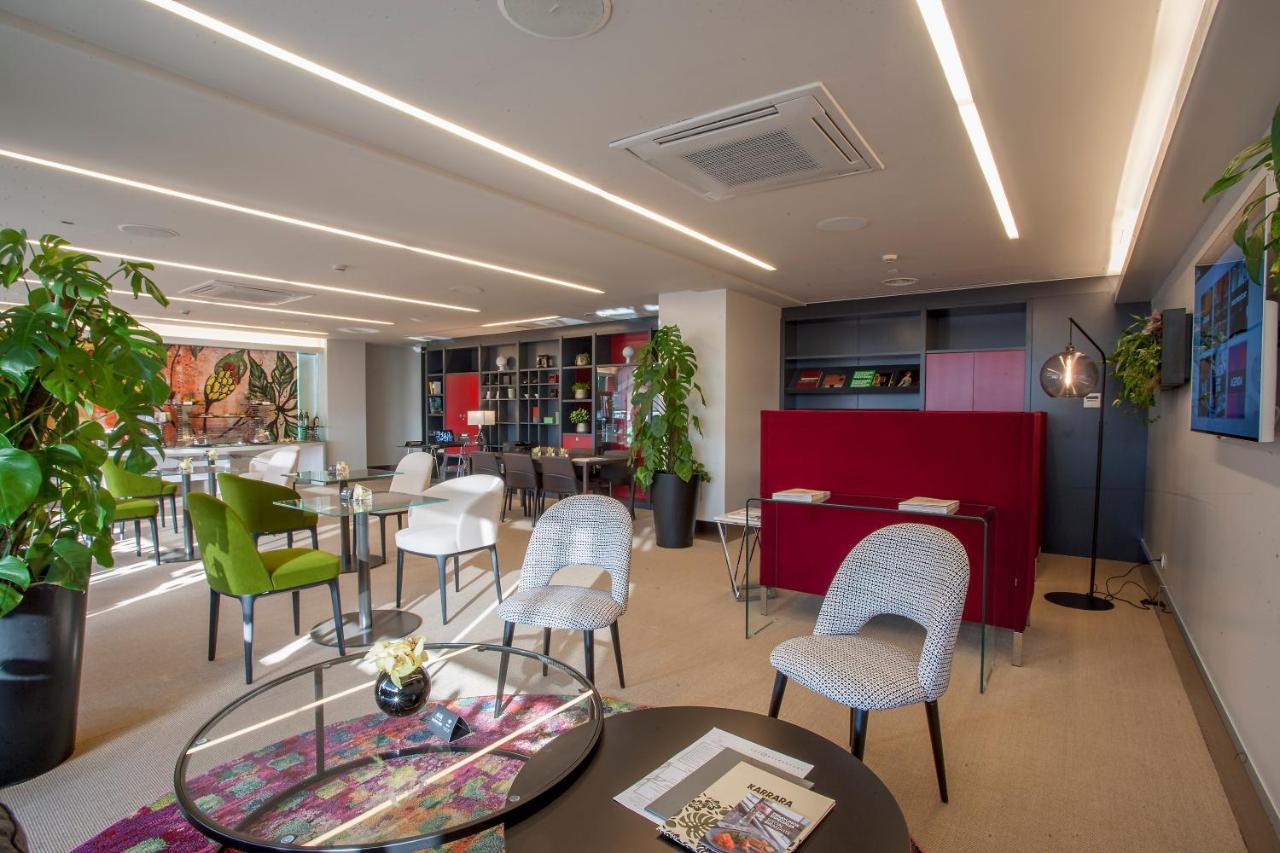 Executive Suite Executive Lounge Access