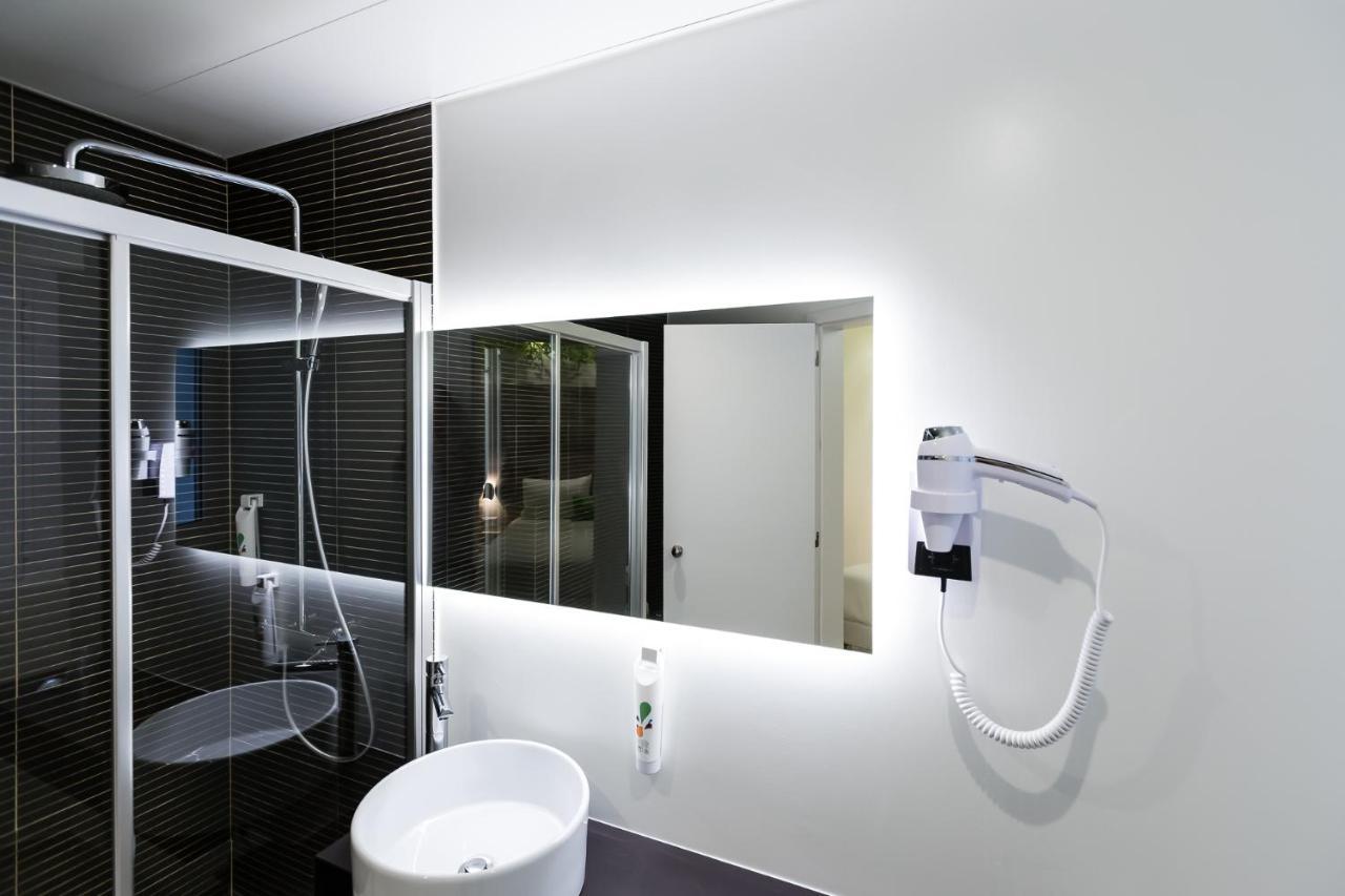 Superior Kamer met 1 Queensize Bed en 1 Eenpersoonsbed