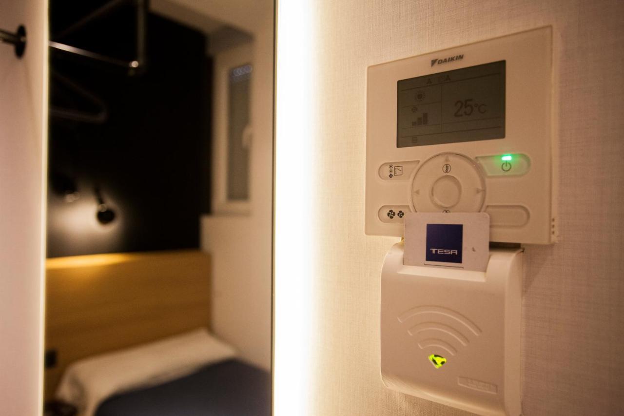 Single Room Private Bathroom