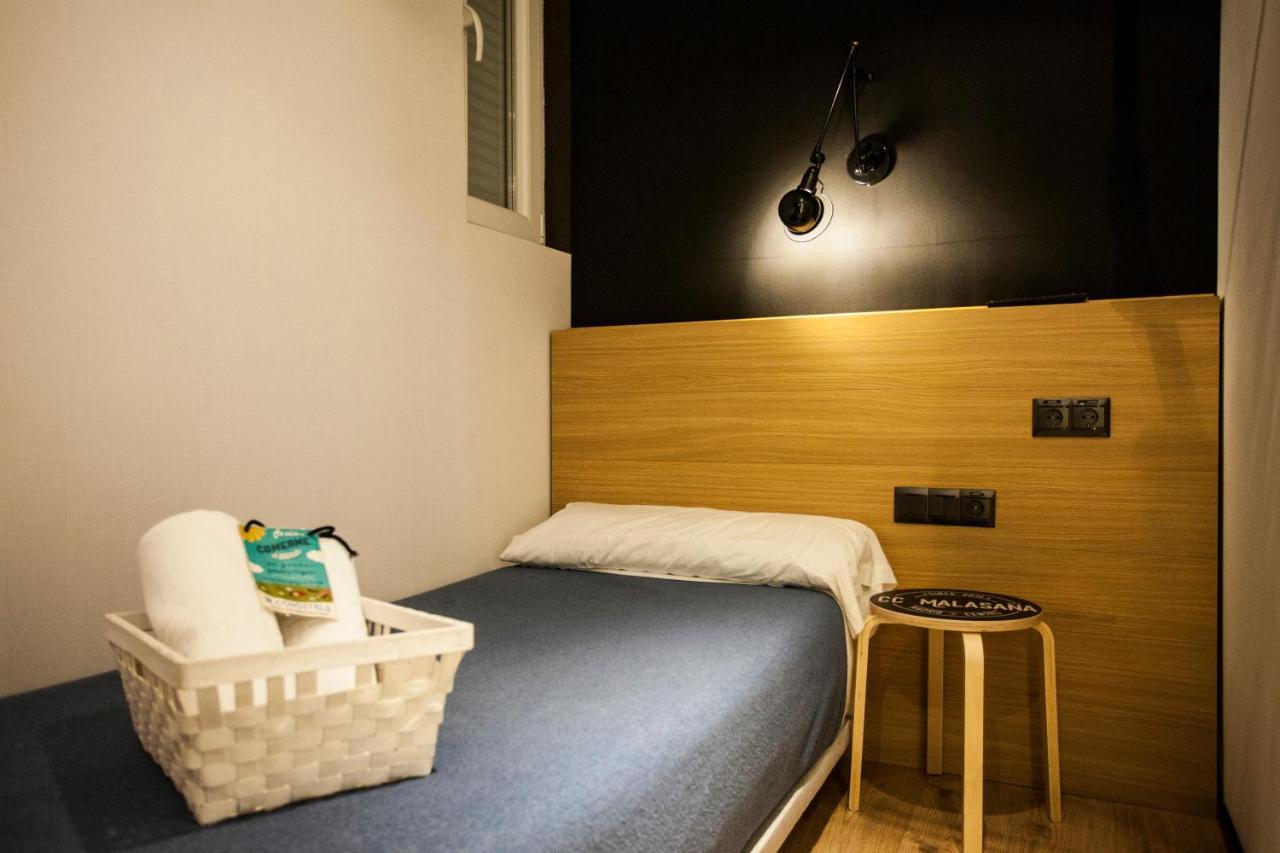 Single Room Private Bathroom