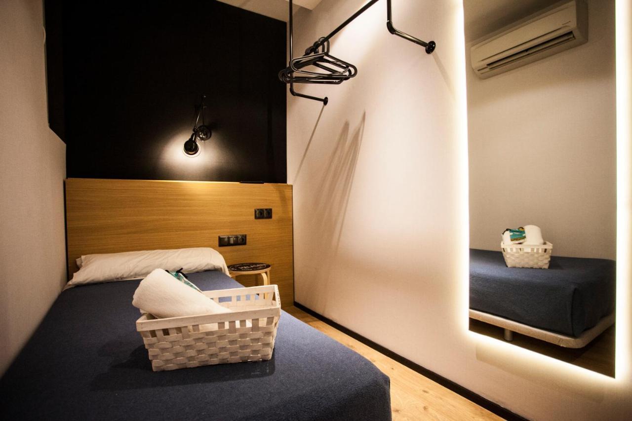 Single Room Private Bathroom