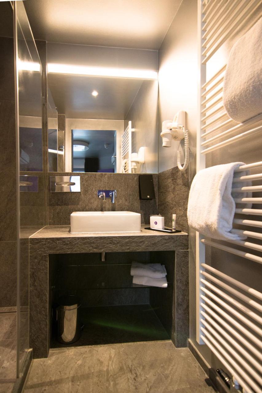 Double Room,753393566:JPEG
