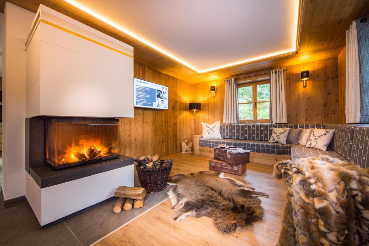 Deluxe five-bedroom Chalet Sauna