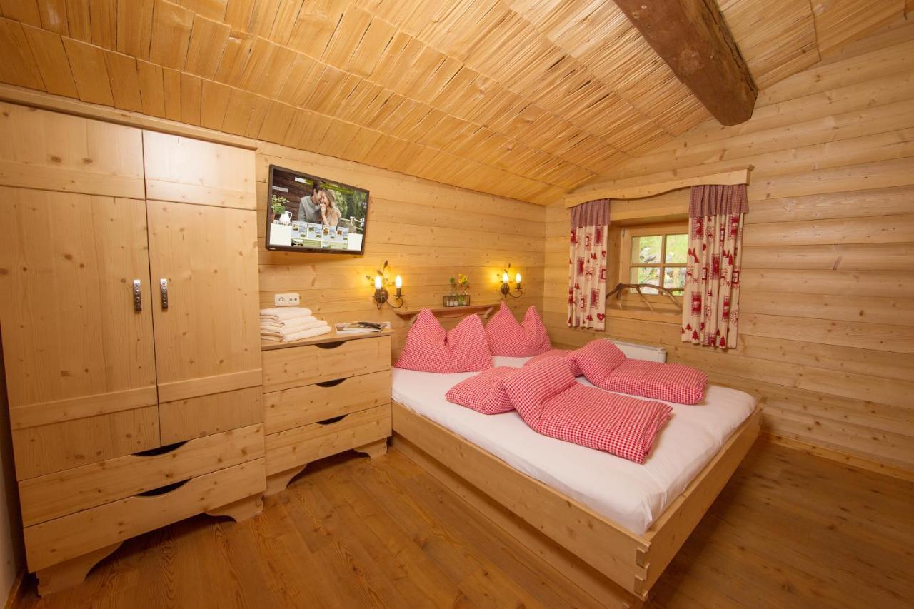 Five-Bedroom Chalet Sauna