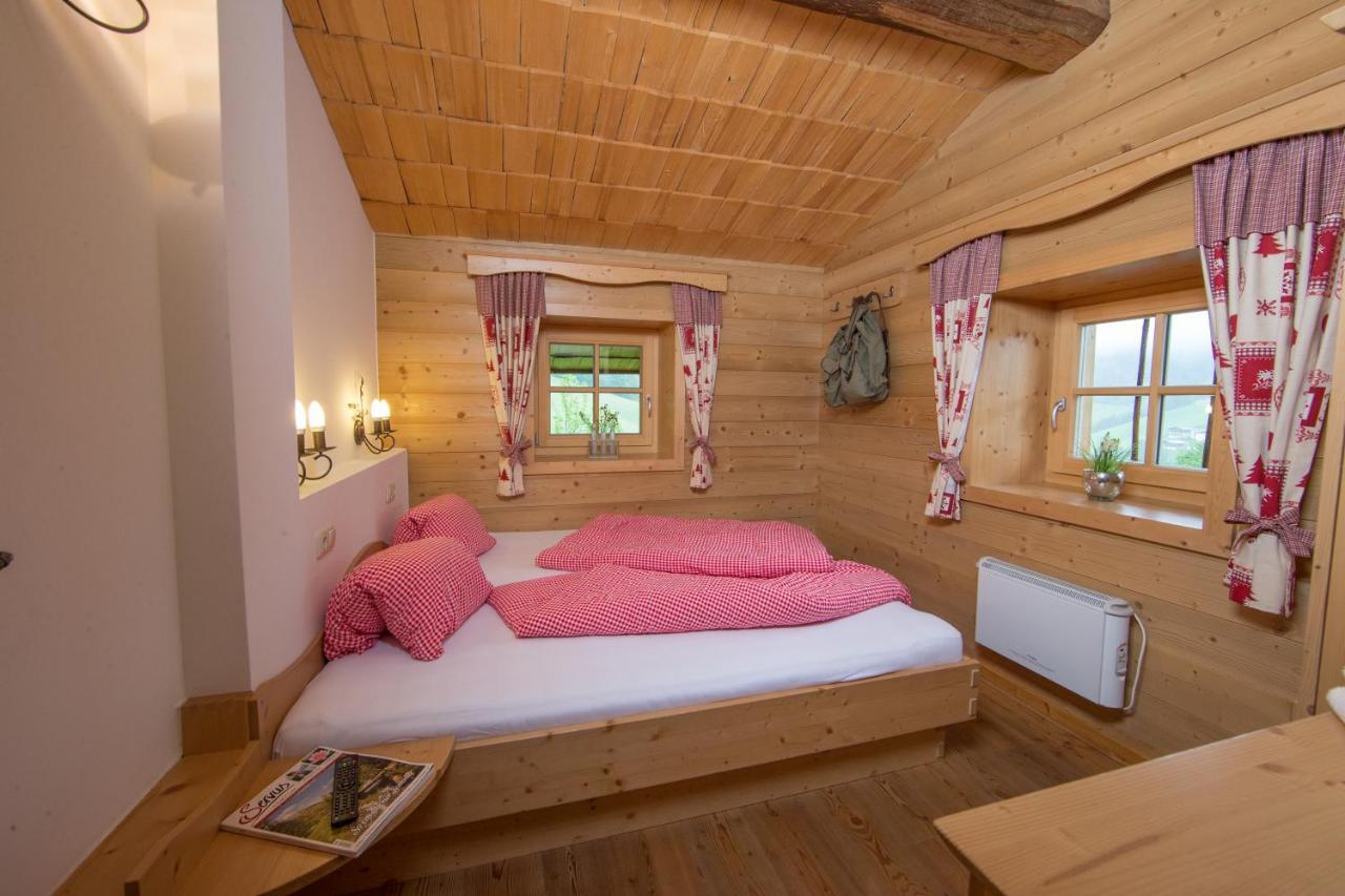Five-Bedroom Chalet Sauna