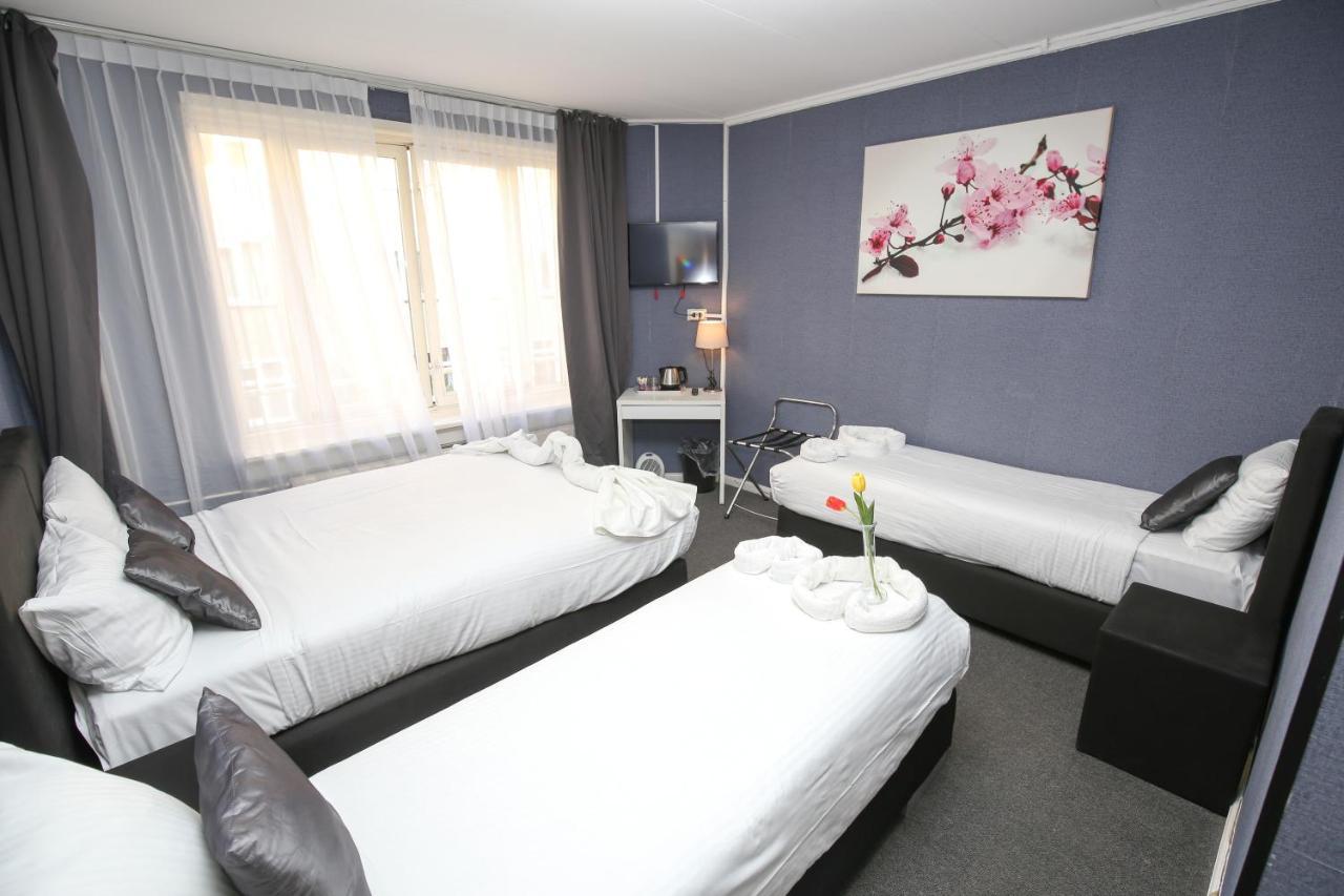 Vierpersoonskamer met Eigen Badkamer
