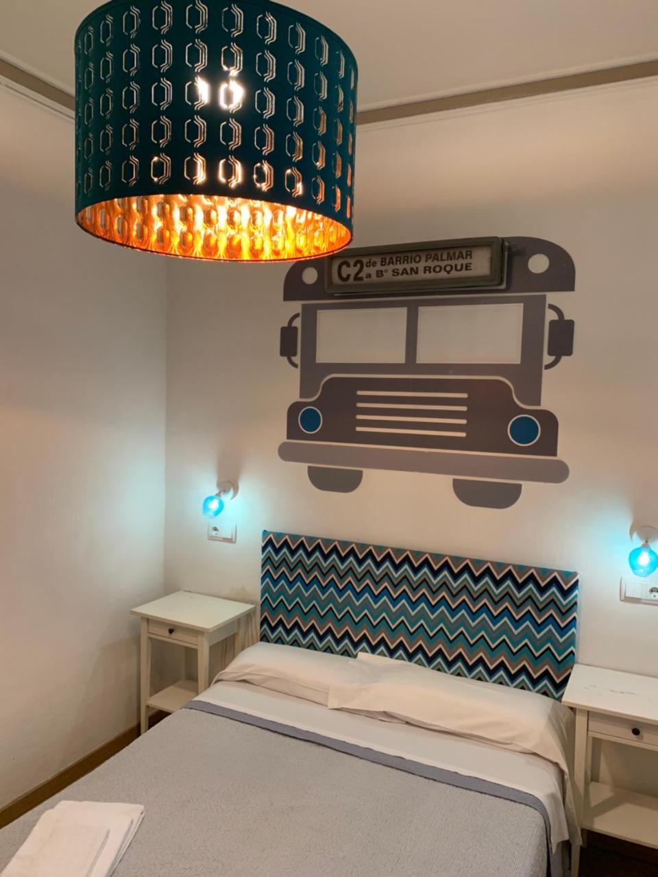 Tweepersoonskamer met Gedeelde Badkamer