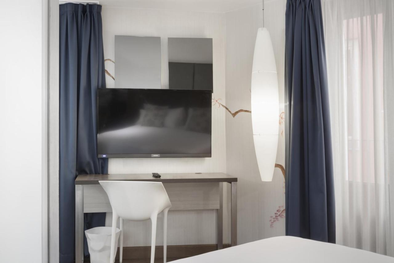 Superior Double Room Balcony