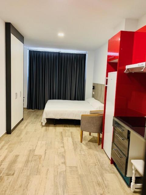 Studio Apartment