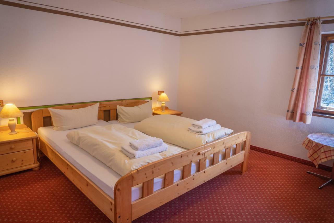 Eenpersoonskamer met gedeelde badkamer en Uitzicht op het Meer