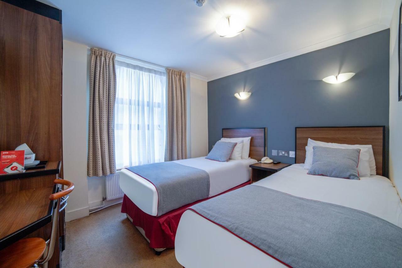 Deluxe Triple Room,1208683969:JPEG