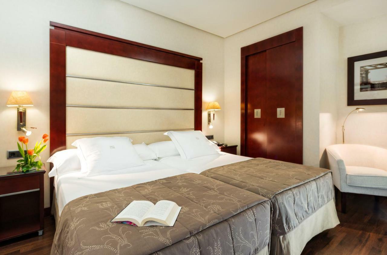 Standard Double Room,779877267:JPEG