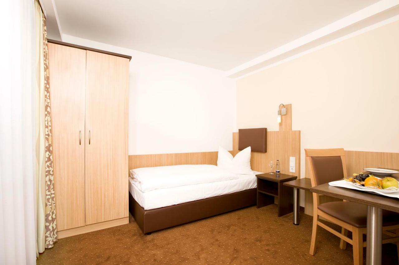 Eenpersoonskamer met Eigen Badkamer