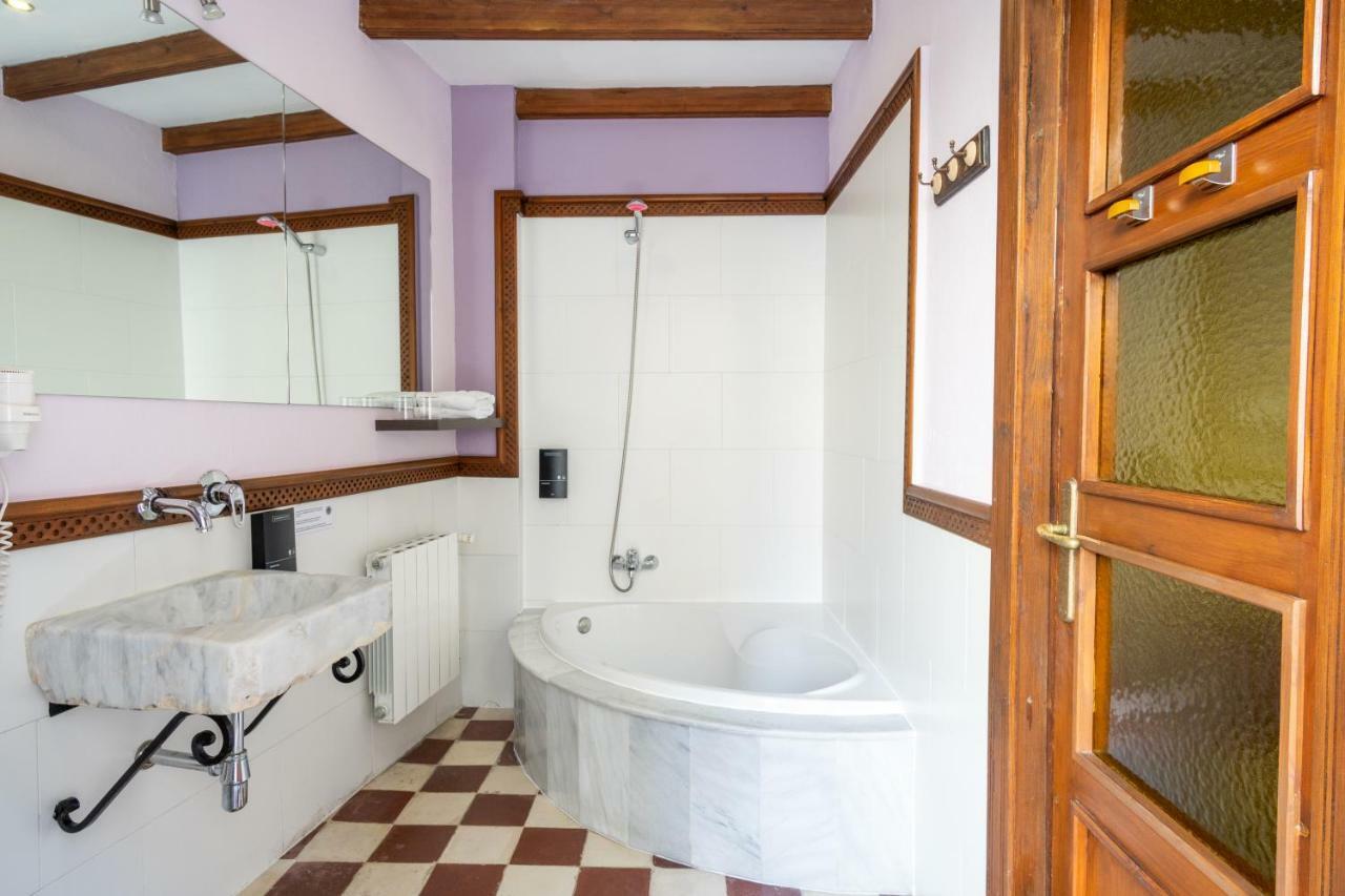 Exterior Superior Double Room