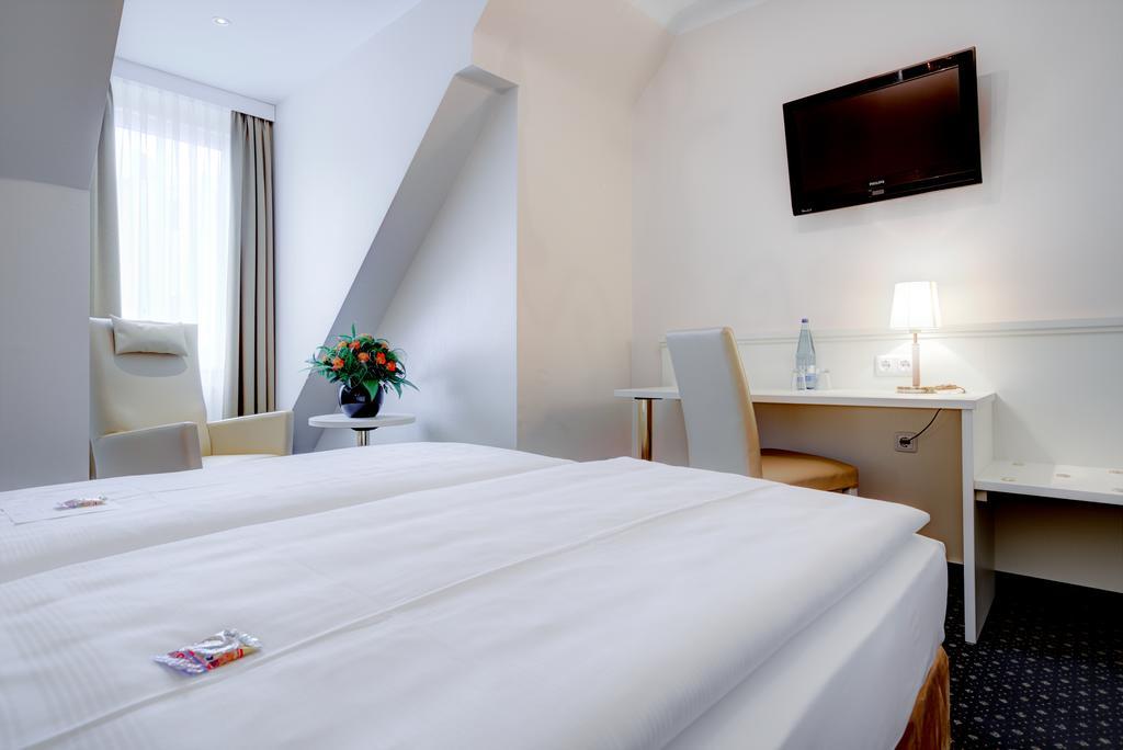 Standaardkamer - Eén Queensize Bed