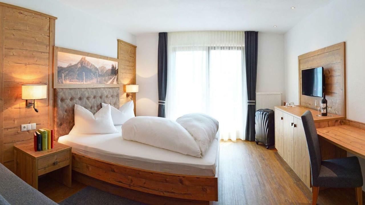 Tweepersoonskamer met 1 of 2 Bedden en Balkon