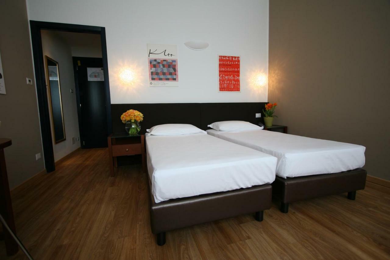 Deluxe Tweepersoonskamer met 2 Aparte Bedden