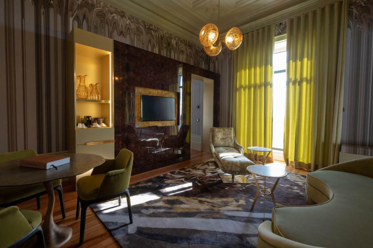 Suite met Kingsize Bed en Balkon