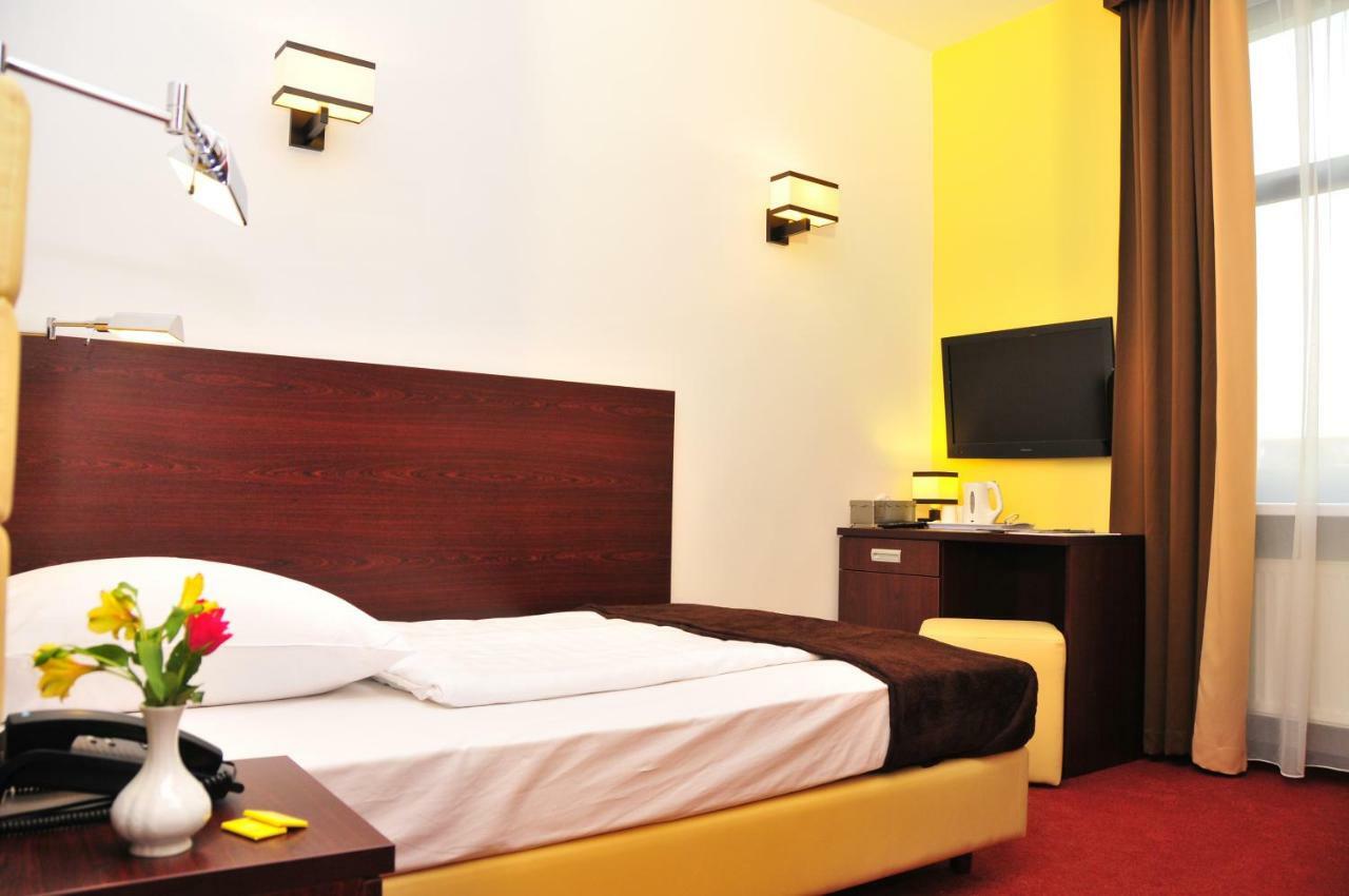 Kamer met Queensize Bed 140x200