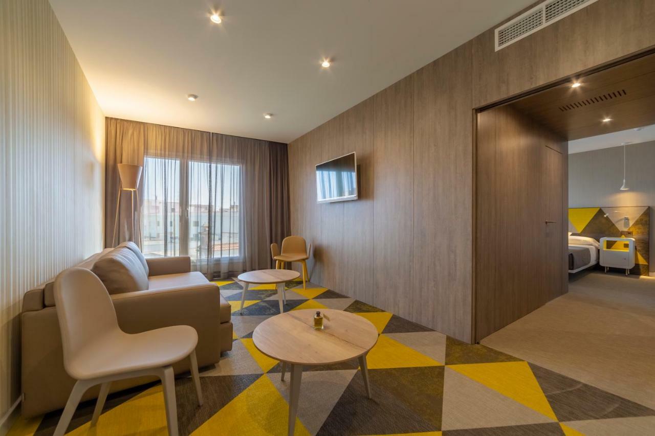 Junior Suite (2 Volwassenen + 2 Kinderen)