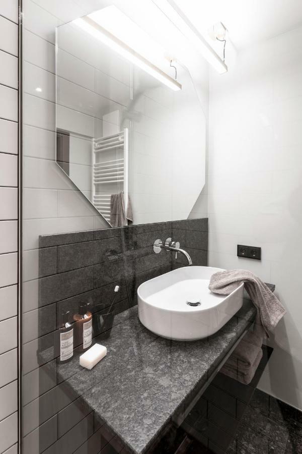 Small Single Room