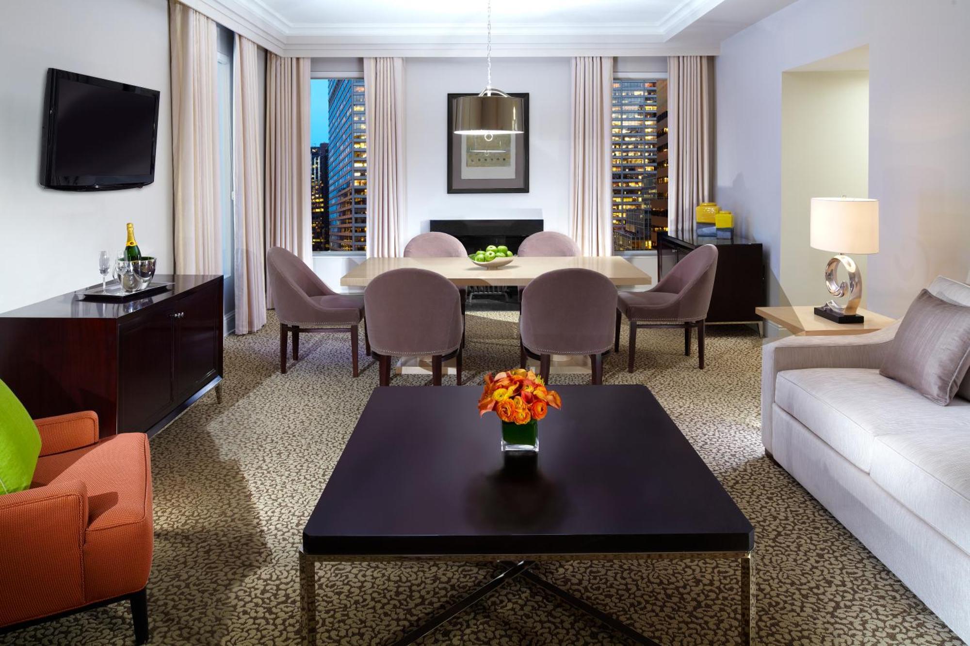 Luxe Rodgers en Hammerstein Suite met 1 Kingsize Bed