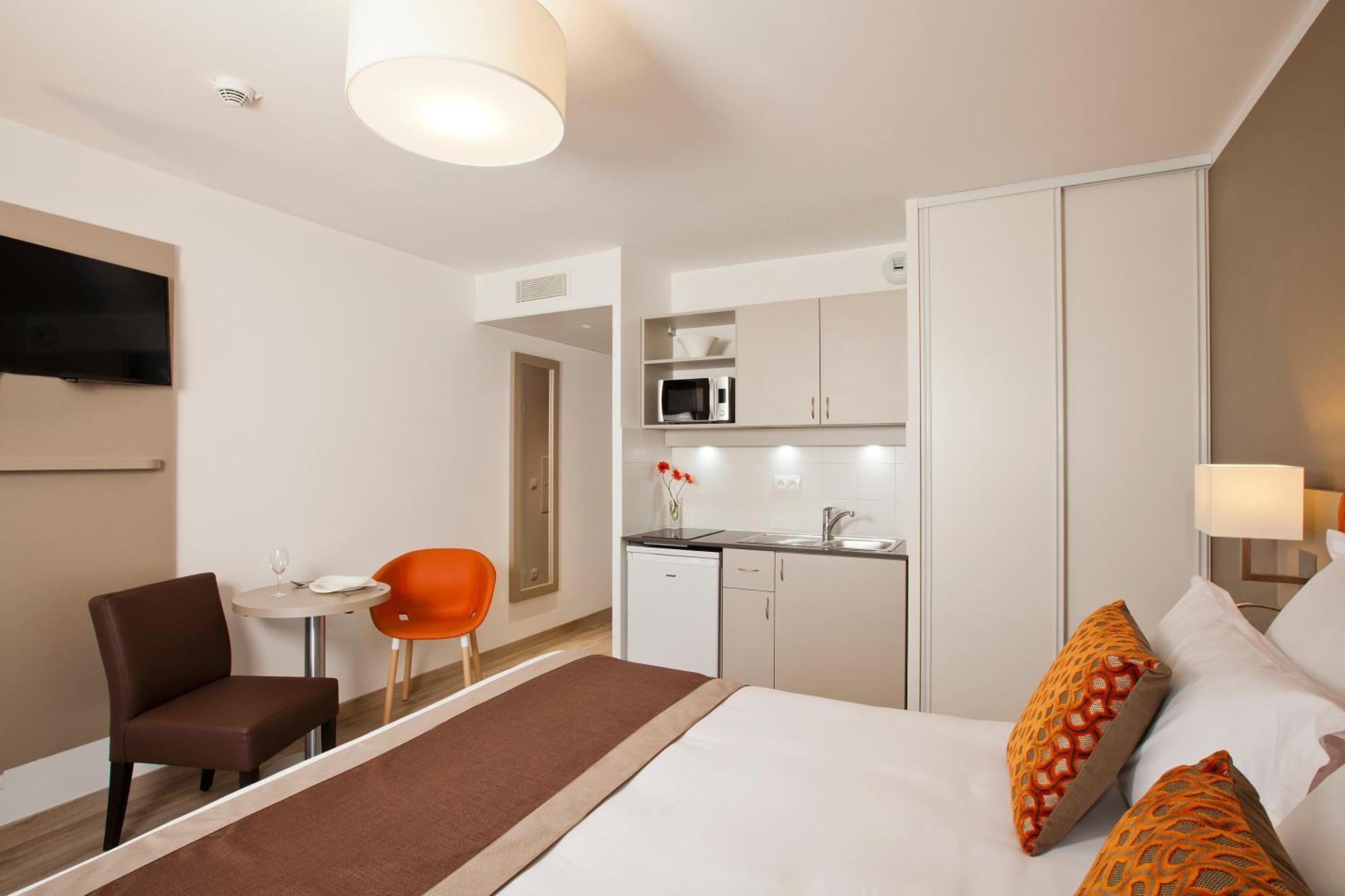 Studio met 1 Tweepersoonsbed of 2 Aparte Bedden