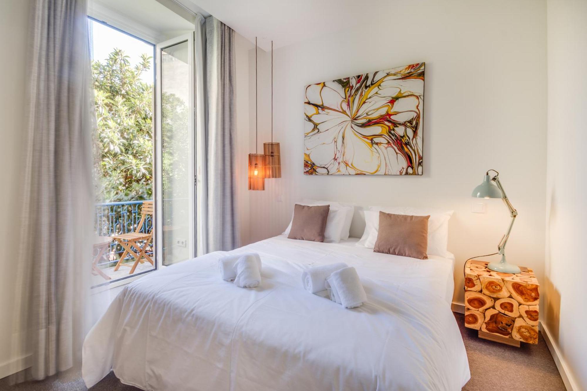 Double Room with Balcony,849004487:JPEG