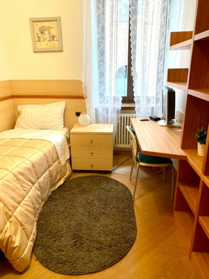 Eenpersoonskamer met Gedeelde Badkamer
