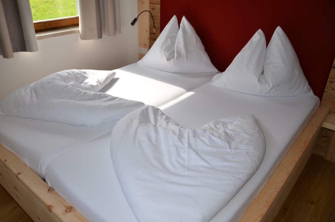 Basic Triple Room