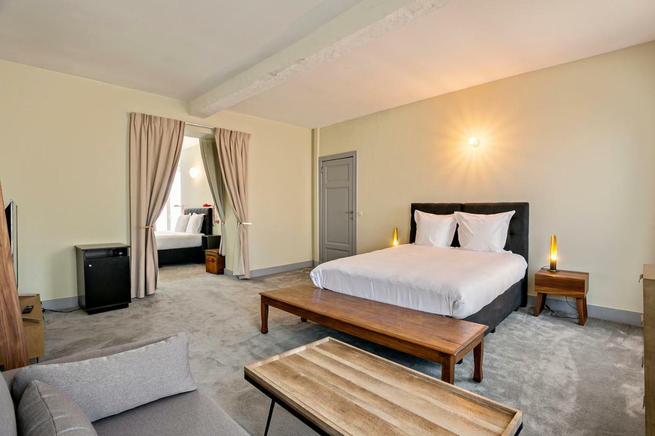 Kamer met 2 Kingsize Bedden