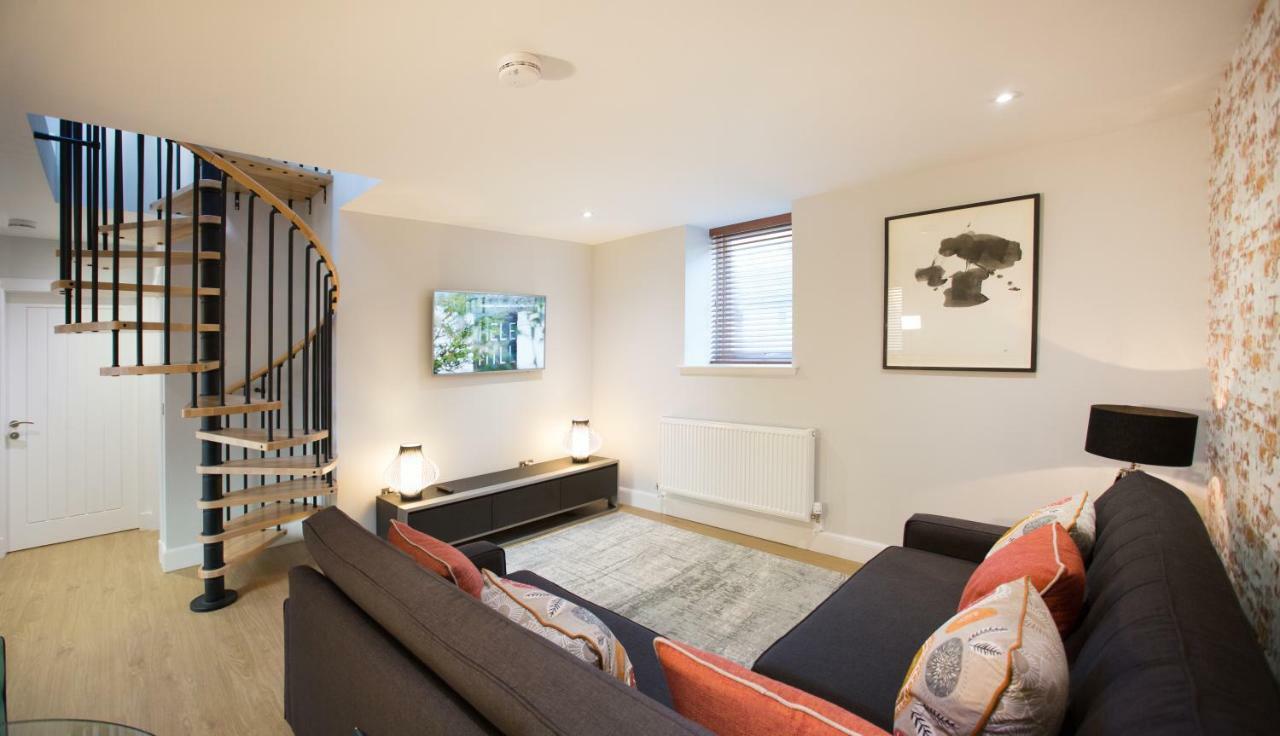Luxury Two-Bedroom Apartment